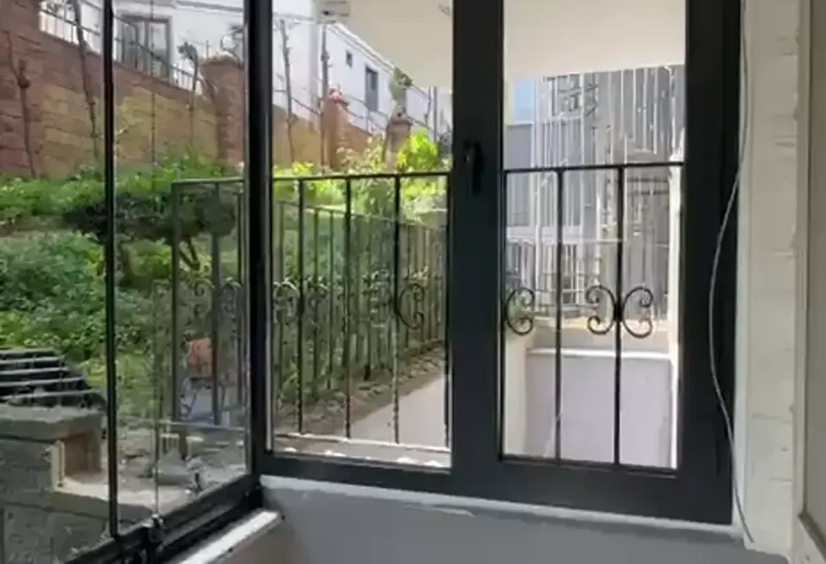 Kaya EcoFlex klasik 8 mm katlanır cam balkon uygulama görseli